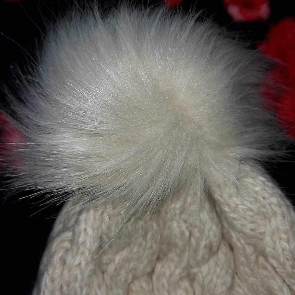 Abercrombie and Fitch Beanie NWT - Picture 6 of 7